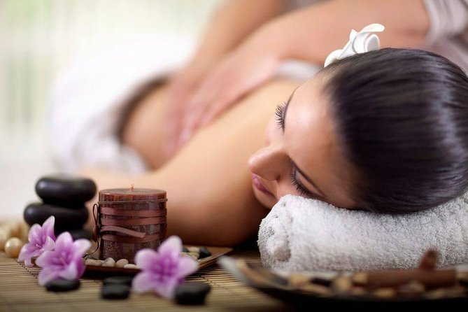 120 minutes Full Body Relaxing Massage + Head Massage + Feet Massage For Couples - Two hours of recovery after Athens sightseeing