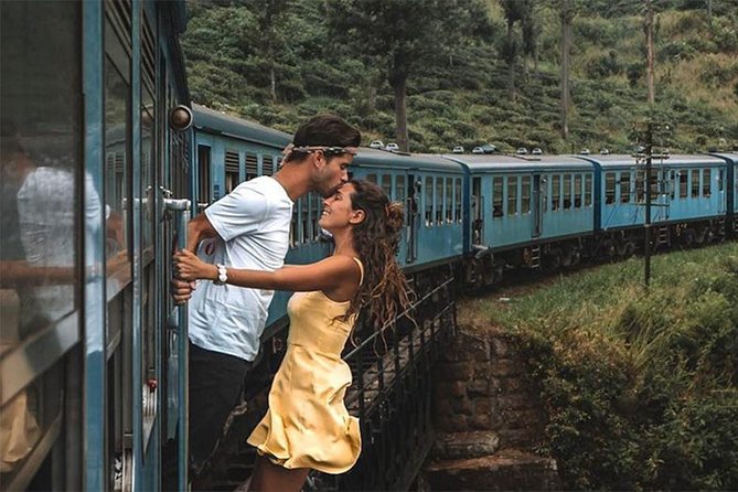 8-Day Romantic Honeymoon Tour - Belihuloya brings you into village life