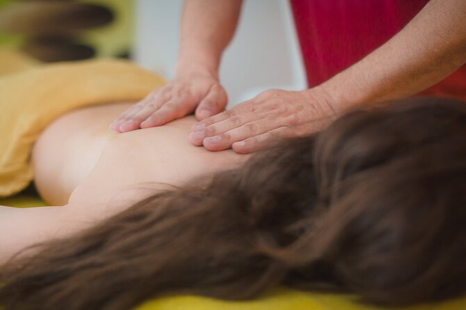 Akrotiri: Couples' Aromatherapy Massage - Health limits and practical rules