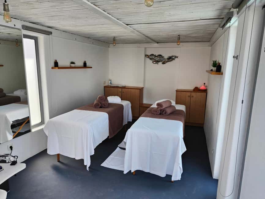 Akrotiri:Departure Day Spa Experience Couples Massage & Pool - Key points to know before booking