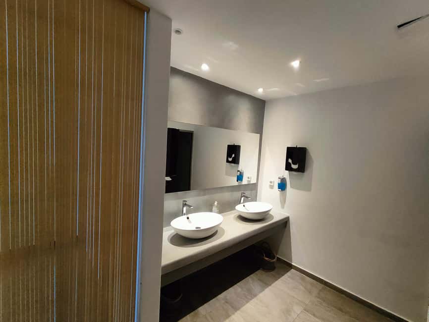 Akrotiri:Departure Day Spa Experience Couples Massage & Pool - Therapist preferences and extra charges
