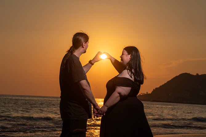 Alanya: Holiday Photo Shoot Families Couples Solo Travelers - Should you book the Cleopatra Beach photo shoot?