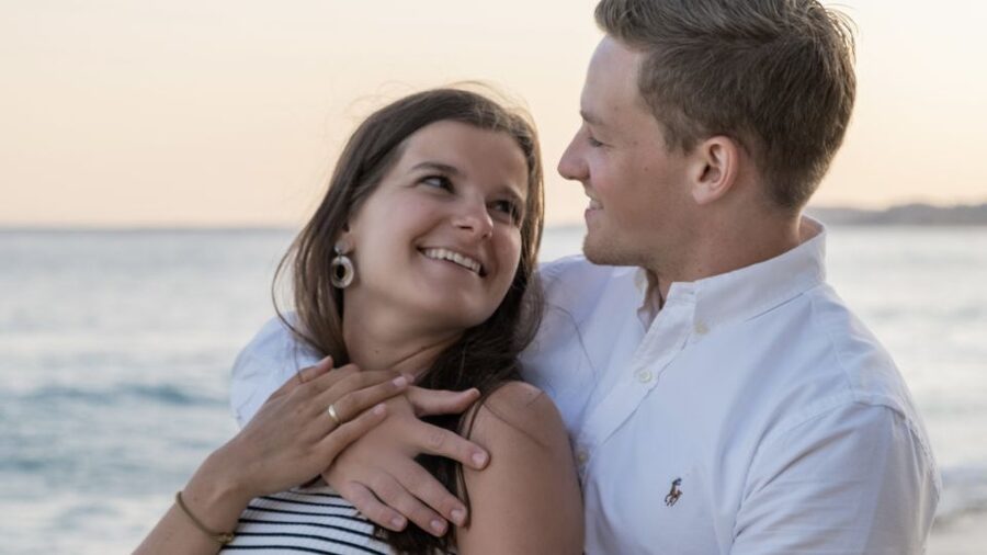 Algarve: Photoshoot for couple, family, portrait - What happens during the one-hour session