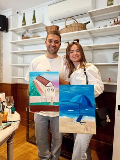 Alicante: Private Art Experience for Couples – Paint & Sip