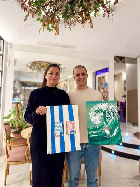 Alicante: Private Art Experience for Couples – Paint & Sip - Should you book the Paint and Sip date?