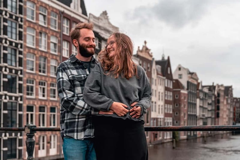 Amsterdam Canals Photoshoot: Private Solo, Family or Couples - Three ways to use the 45-minute session
