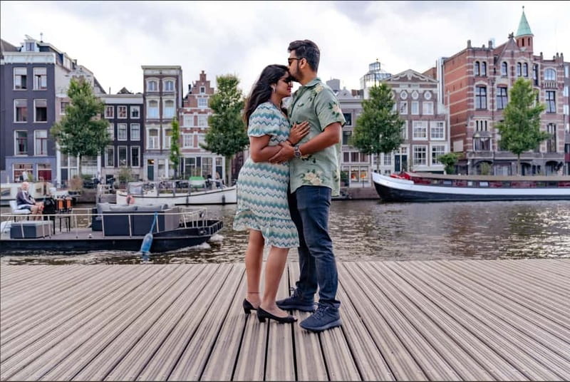 Amsterdam Canals Photoshoot: Private Solo, Family or Couples - What you receive after the session