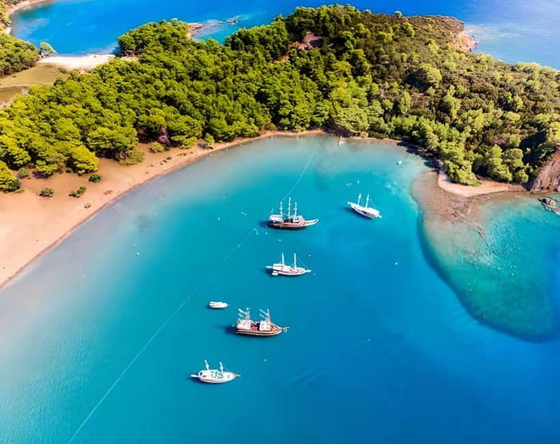 Antalya/Kemer: Phaselis Yacht Trip for Families and Couples - Paradise Bay and Cleopatra Bay swim stops
