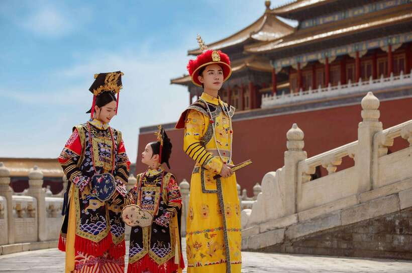 Beijing: Hanfu Experience & Photo Shoot – Family & Couples - Hanfu preparation at Jinyu Hutong Station