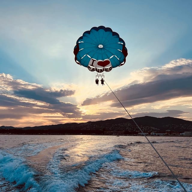 Cannes: Parasailing Experience for Couples, Family & Friends - Why the takeoff works for non-swimmers