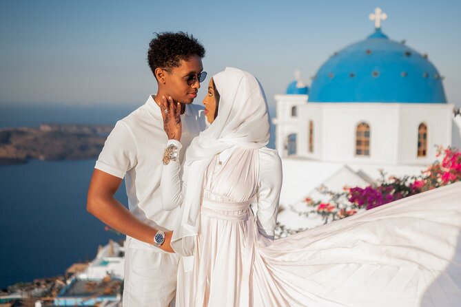 Couple and Family Photoshoot Experiece in Santorini - What the three-part itinerary really means
