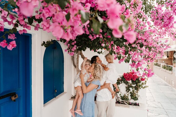 Couple and Family Photoshoot Experiece in Santorini - Cancellation and basic booking rules