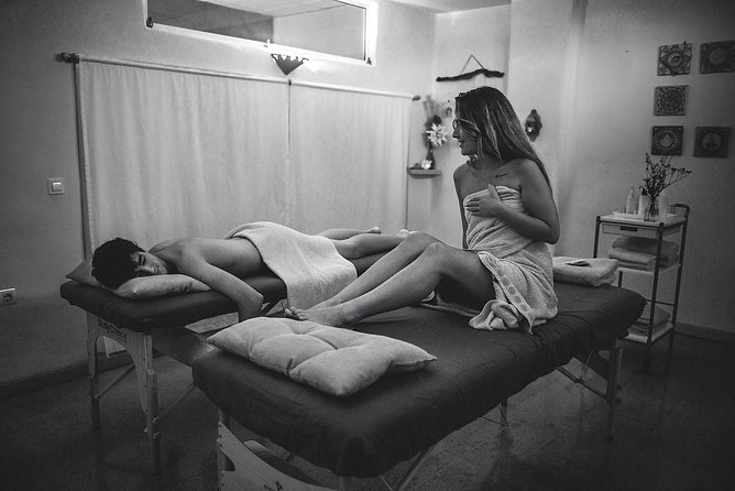 Couple Massage: 1 hour - Choosing between relaxing and decontracting