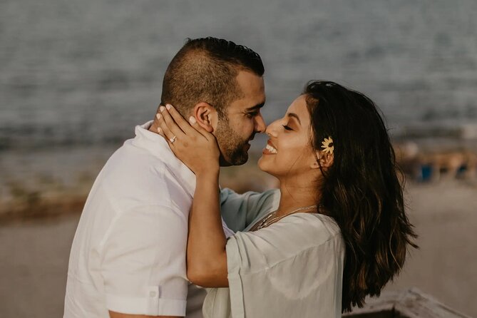 Couple Photoshoot in Goa - Sinquerim Beach: the relaxed side of the shoot