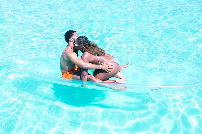 Couples Clear Kayak PhotoShoot Grand Turk Island - Key points at a glance