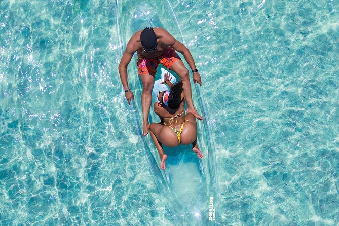 Couples Clear Kayak Photoshoot in Montego Bay - Who will enjoy this most?