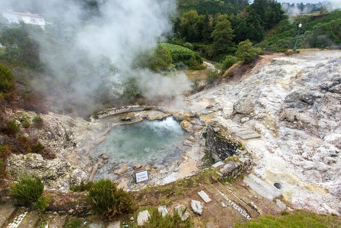 Couples PRIVATE Hybrid 4X4 Tour - Furnas (Inc Hot Springs and 3 Course Lunch) - Key points to know