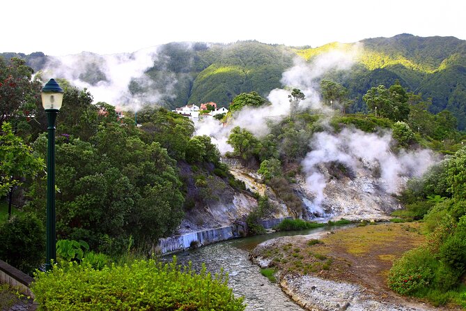Couples PRIVATE Hybrid 4X4 Tour - Furnas (Inc Hot Springs and 3 Course Lunch) - Why this private Furnas day works so well