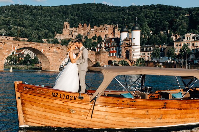 Exclusive private boat trip for couples in Heidelberg - Starting at the Uferbar in Neuenheim