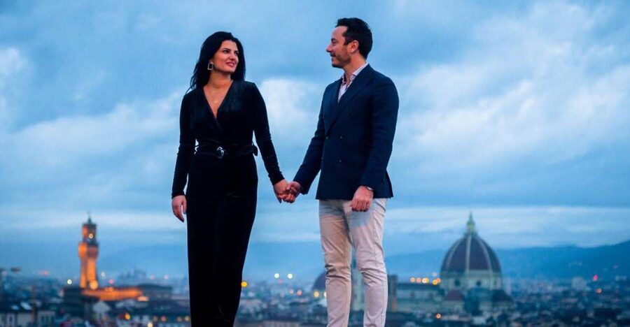 Florence: Personal Vacation & Honeymoon Photographer - Candid photos instead of forced smiles