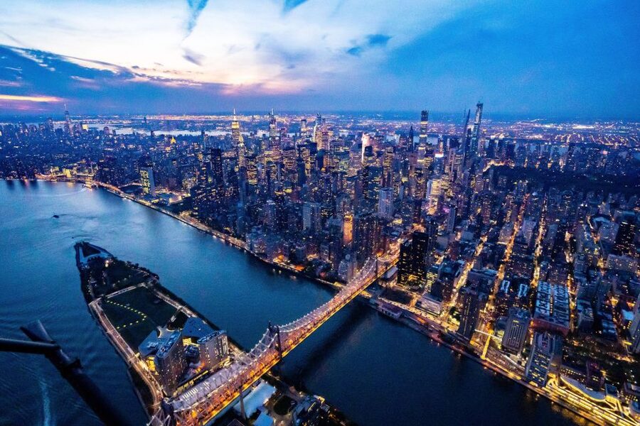 From Westchester: NYC Private Helicopter Tour for Couples - What you see during the 30-minute flight