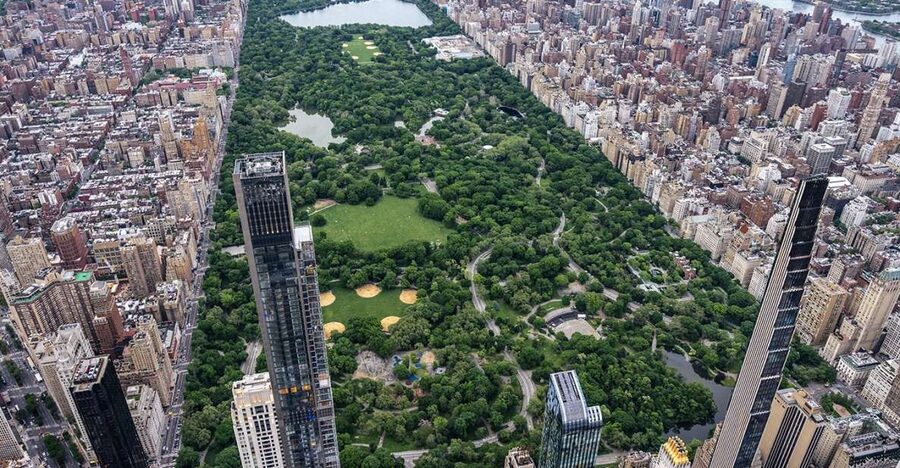From Westchester: NYC Private Helicopter Tour for Couples - Getting to Atlantic Aviation West