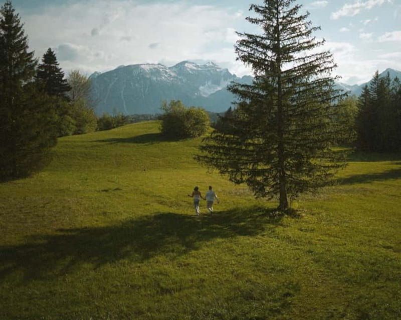 Füssen & Schwangau: Private Photoshoot Couples, Solo & Group - Why this is more than a standard castle photoshoot