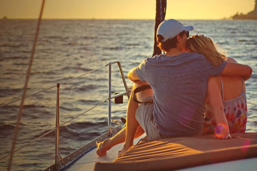 Grand Bay: Honeymoon/Lovers Sunset Tour with Romantic Dinner - A short sunset window with the best photo light