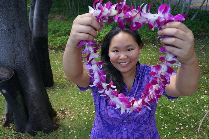 Honeymoon Airport Lei Greeting on Honolulu Oahu - Key details before you book