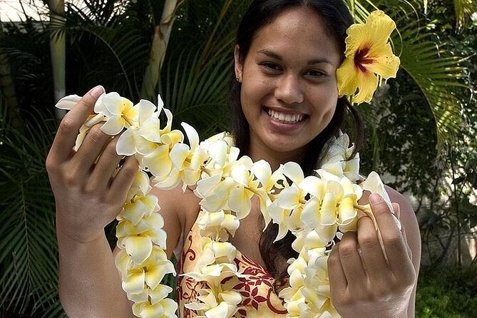Honeymoon Airport Lei Greeting on Kona Hawai'i - Is the $99.48 price a good value?
