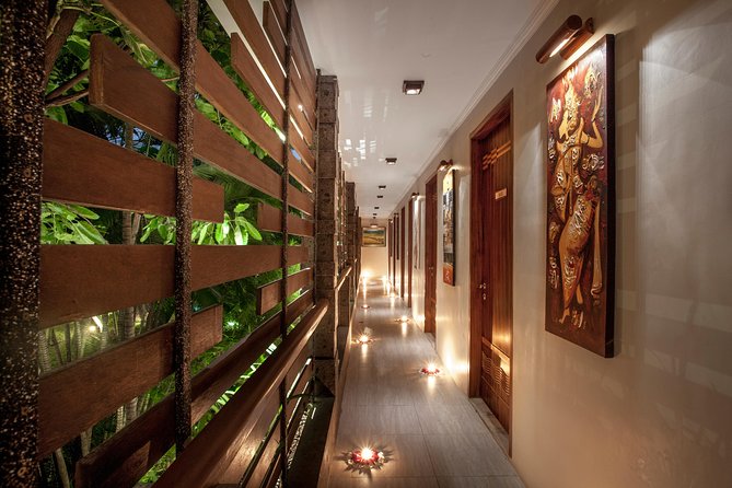 Honeymoon Couple Treatment at ANJALI SPA - A 45-minute scrub and aloe vera mask