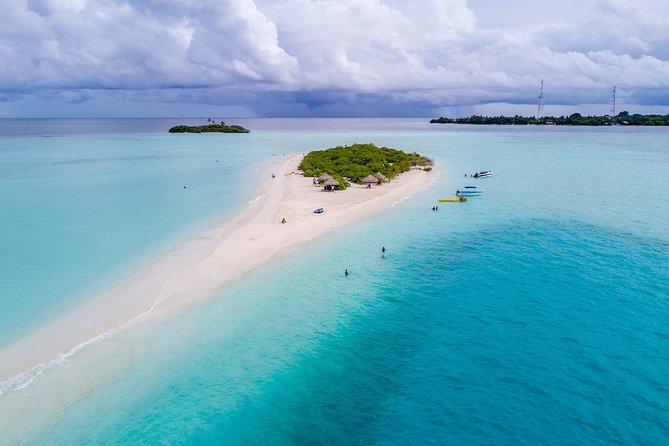 Honeymoon on Maldives - Reaching Rasdhoo from Male Airport