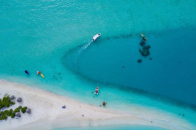 Honeymoon on Maldives - Day 1: Arrival, meet-and-greet, and island transfer