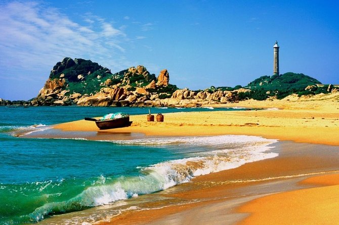 Honeymoon Vietnam Package and holidays Tour - Hue’s imperial sights and royal-style evening