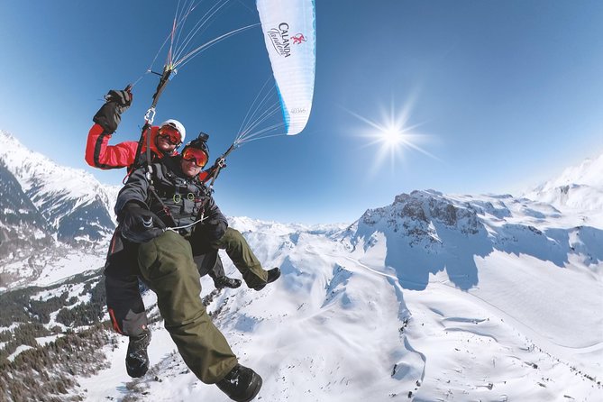 KLOSTERS: Paragliding For 2 - Couples (Video &Photos Incl.) - The flight: calm views and optional thrills