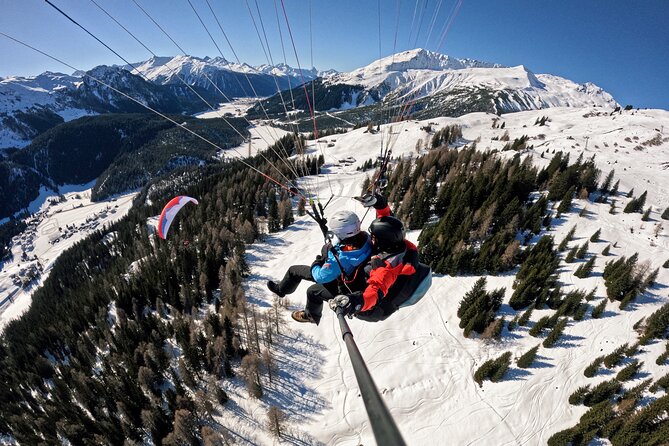 KLOSTERS: Paragliding For 2 - Couples (Video &Photos Incl.) - Who will enjoy this most