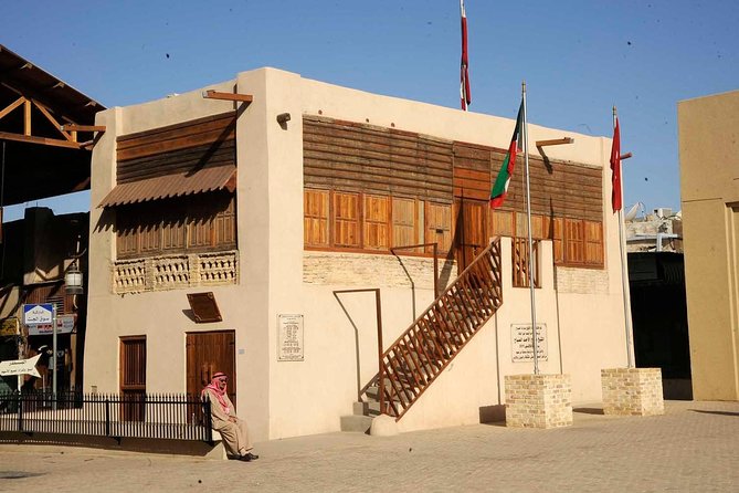 Kuwait City Full Day Private Guided Tour for Couples - Kuwait Towers and the Gulf waterfront