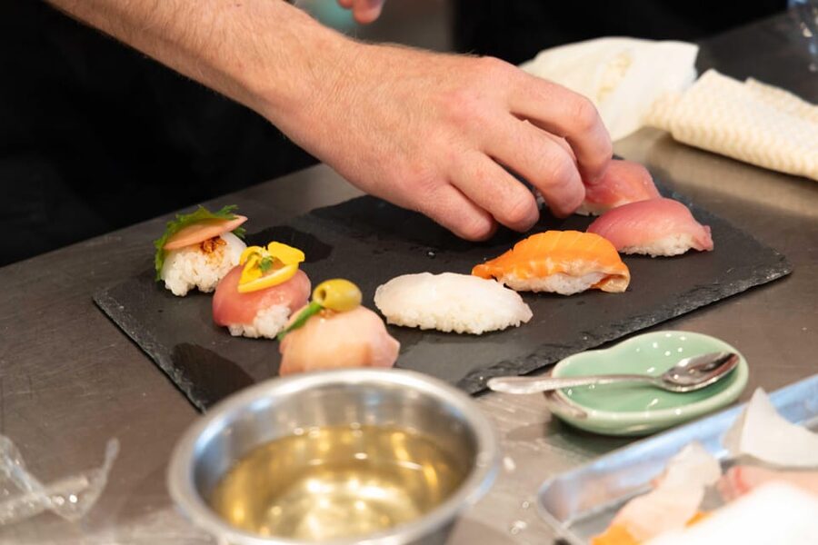 Kyoto: Enjoy Sushi & Market Tour! Best for Family & Couple! - Who will enjoy this two-hour class most