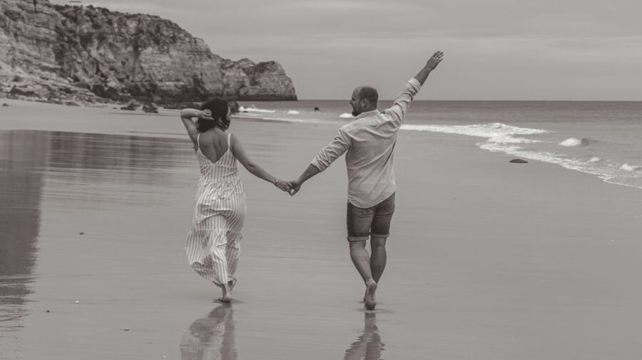 Lagos: Photoshoot for couple - Maria’s hands-on approach to posing