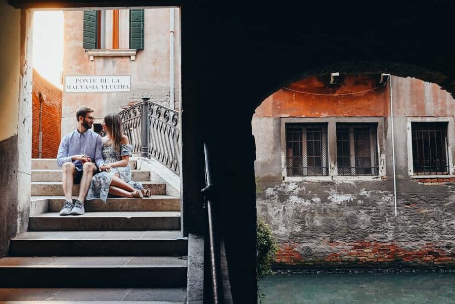 LAND & GONDOLA PHOTOSHOOTING - What the personal reviews reveal about the style