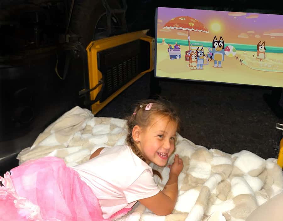Las Vegas: Couple's Movie Night in the Mountains - What the Three Mountain Hours Really Include