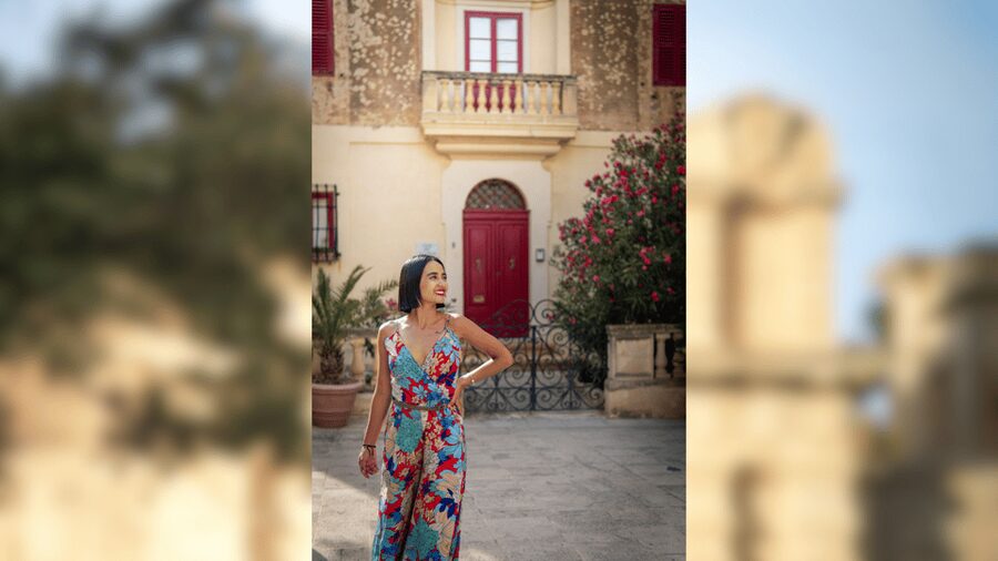 Malta: Romantic Couples Photoshoot - One hour among Mdina’s stone lanes
