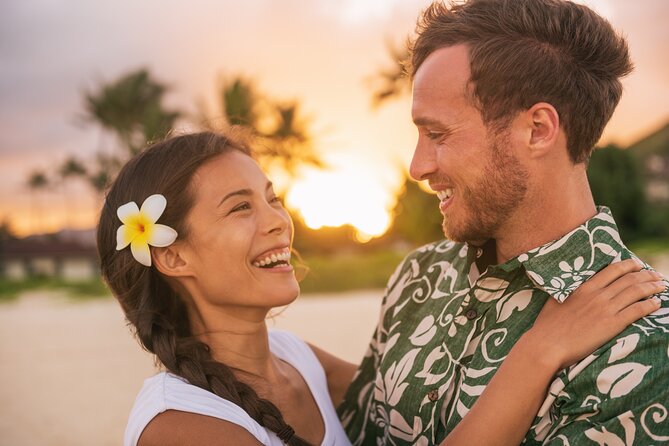 Maui Professional Photographer Couples and Families - Reviewing the images about 30 minutes later