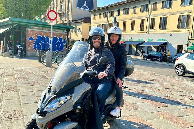 Milan Vespa Adventure: Private Tour for Couples and Friends - Brera: fashion, design, and Milanese style