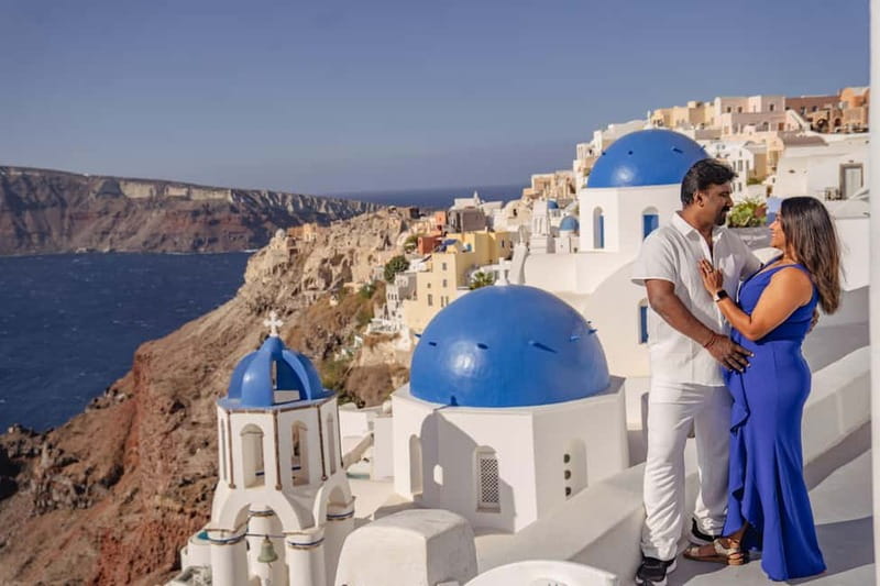 Oia: Couple Photoshoot Seprate Entrance to Blue Dome - Key points before you book