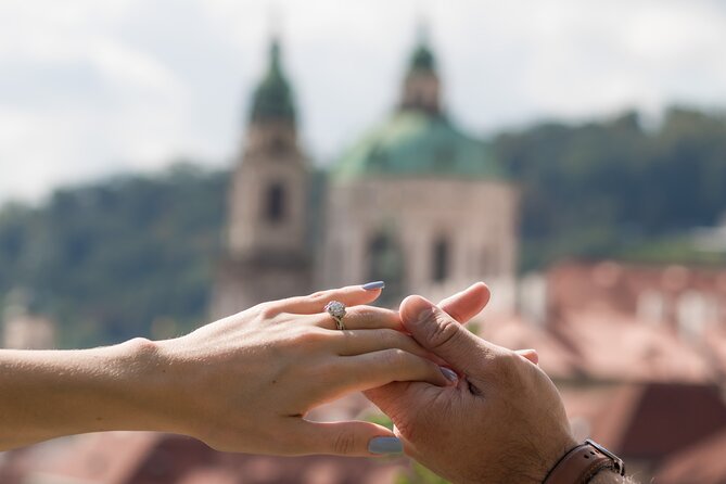 Photo Shoot for couple in Prague - Why this Prague photo walk works