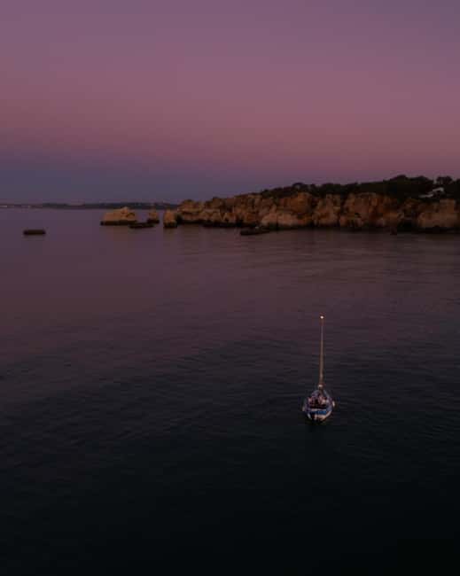 Portimão: Sunset Private Sailing Tour for Couples - Sunset near Ponta do Altar Lighthouse