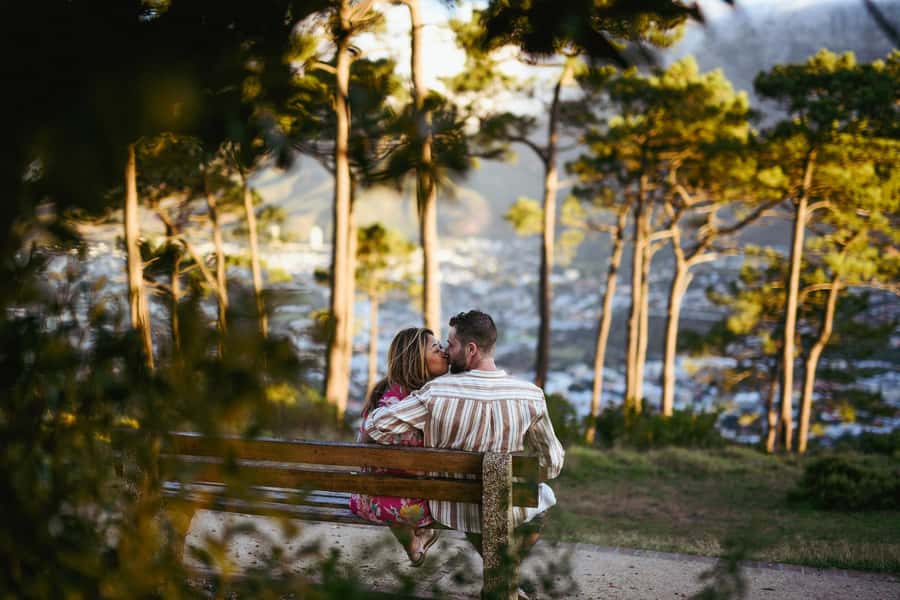 Private Couple,Family&Group Photoshoot Session in Cape Town - Edited photos, delivery time, and what you do not receive
