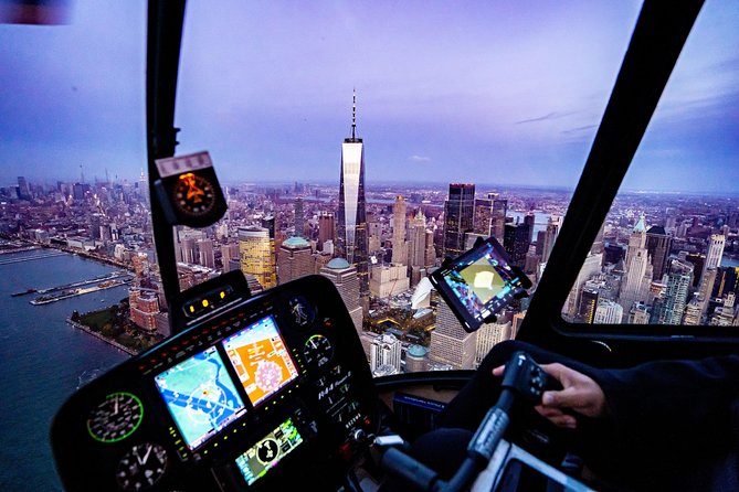 Private New York City Helicopter Tour for Couples from Westchester - What the 30-minute flight can and cannot cover