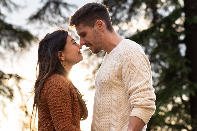 Private Photo Session Tour for Couples in Madrid - Why this Madrid photo walk works for couples